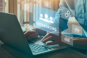 it outsourcing concept