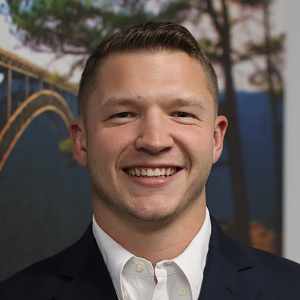 Nate Arndt's Headshot