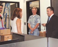 ritchie talks w customer
